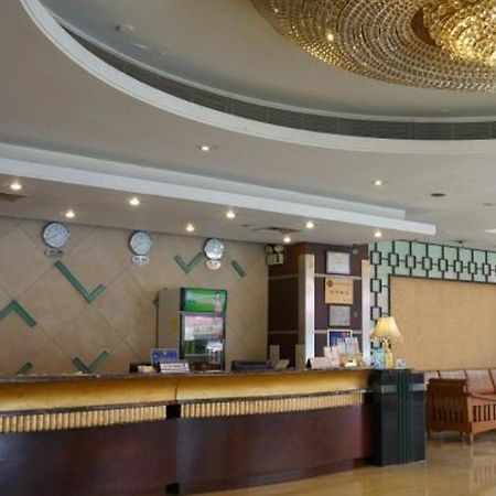 Yingfeng Hotel Dongguan  Zewnętrze zdjęcie